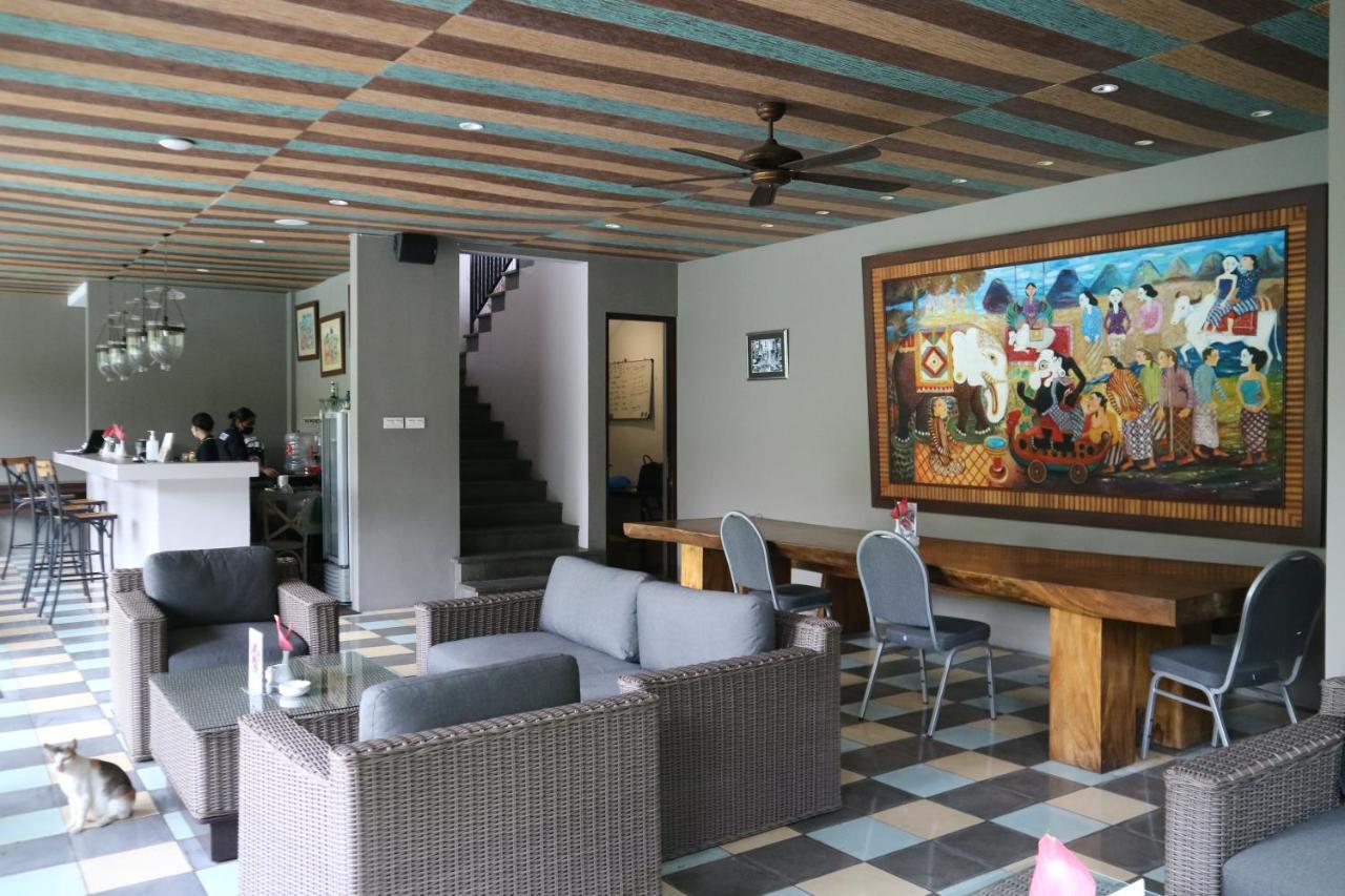 Amanuba Hotel & Resort Rancamaya Bogor Extérieur photo