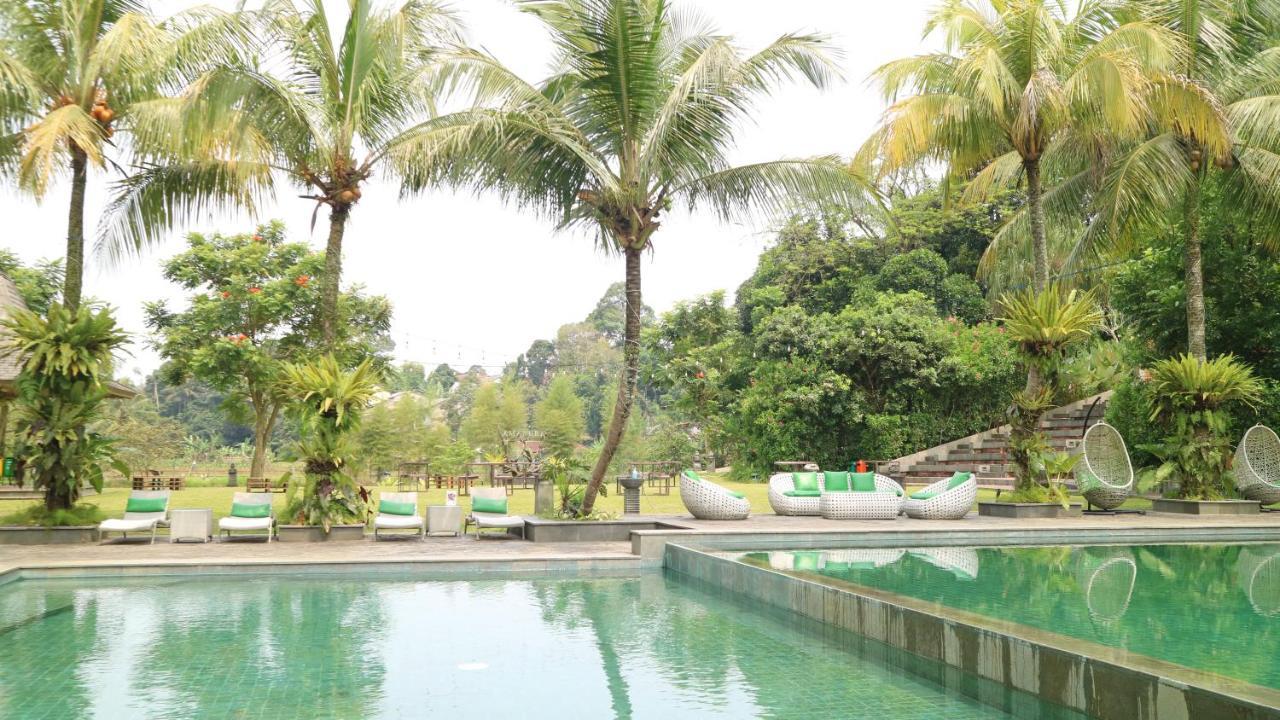Amanuba Hotel & Resort Rancamaya Bogor Extérieur photo