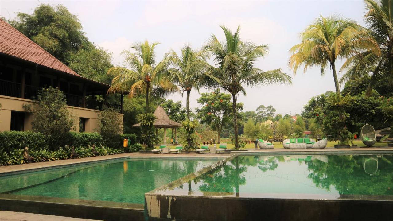 Amanuba Hotel & Resort Rancamaya Bogor Extérieur photo