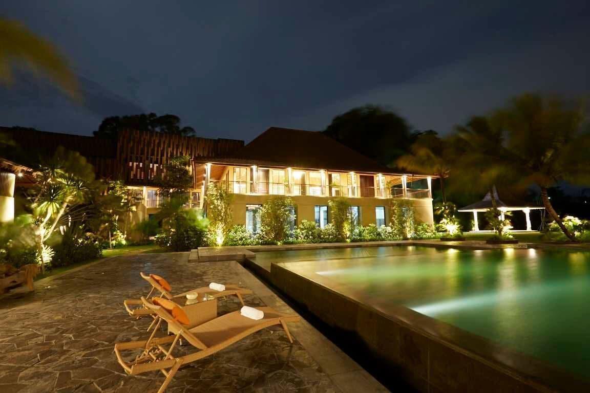 Amanuba Hotel & Resort Rancamaya Bogor Extérieur photo