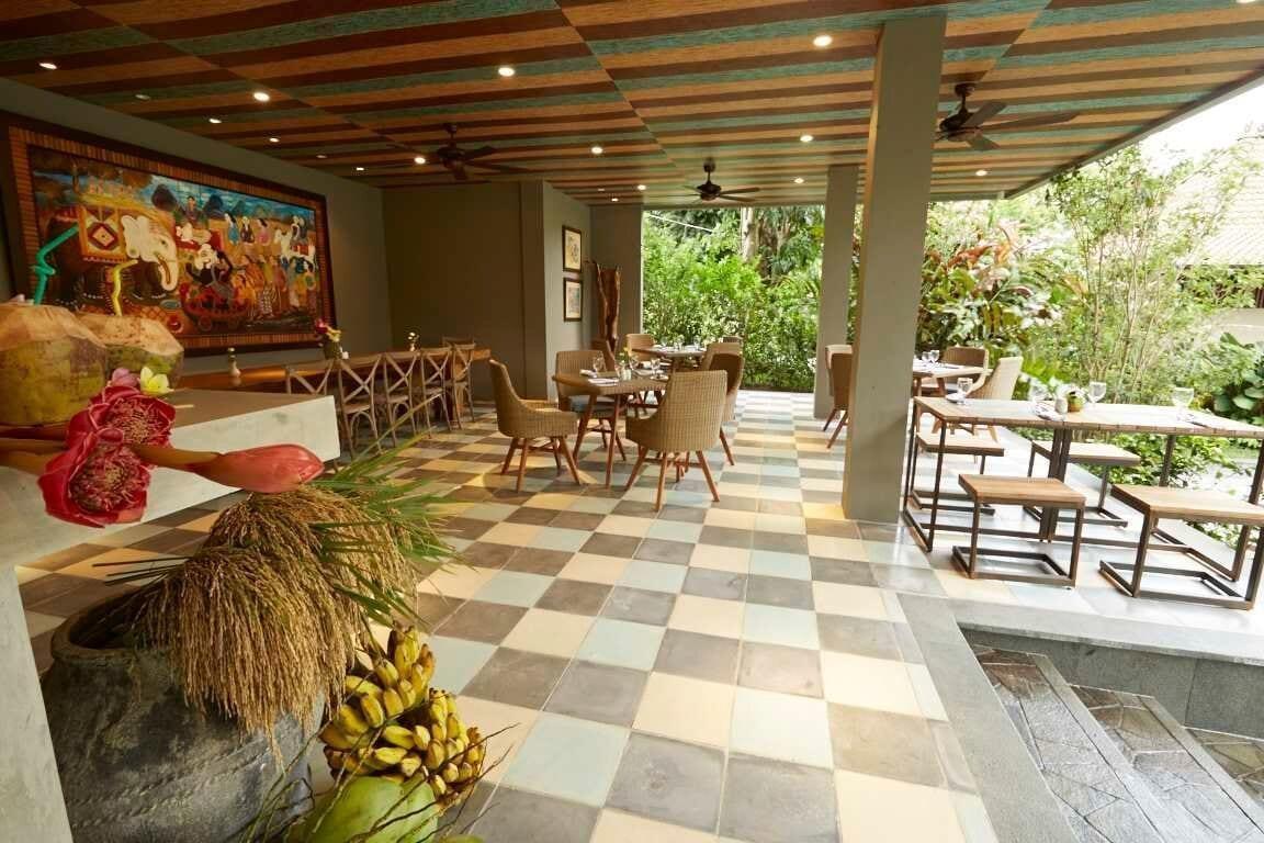 Amanuba Hotel & Resort Rancamaya Bogor Extérieur photo