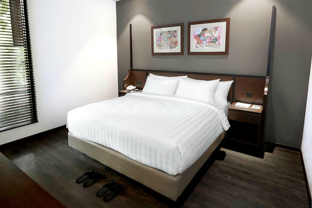Amanuba Hotel & Resort Rancamaya Bogor Extérieur photo